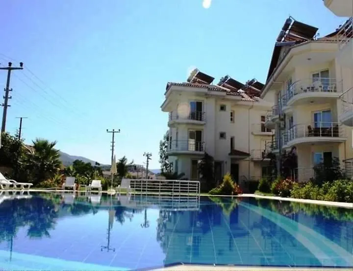 Kaptan Apart-3 Fethiye Calis Plaji Yazlik Eviniz 아파트 0*,  터키