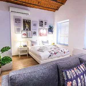 https://flats-company-ajda-apartment.istanbul-turkeyhotels.com